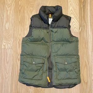 Lands’ End Down Vest, like new, Boys M (10-12)